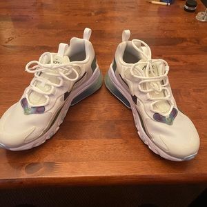 Youth Nike air max 270